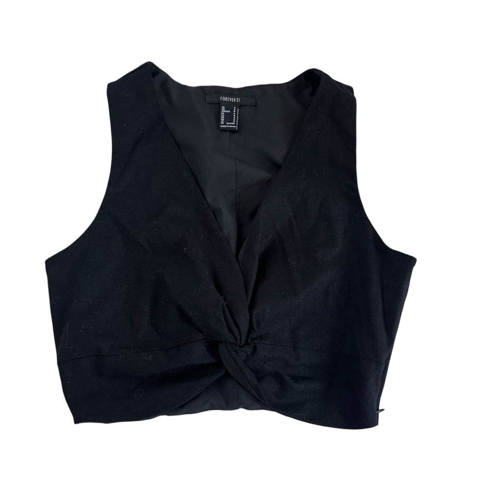 forever 21 black sleeveless tie front crop tank
